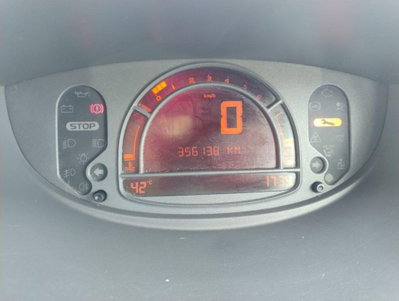 Renault Modus 1.5 dCi 105CV Dynamique (6)