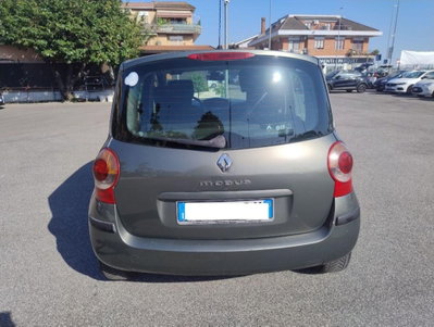Renault Modus 1.5 dCi 105CV Dynamique (7)