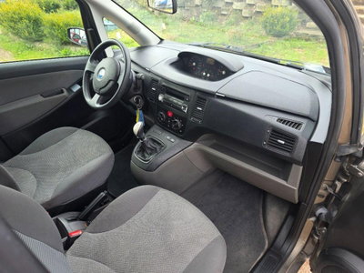 Fiat Idea 1.2 16V BlackLabel (16)