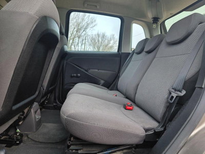 Fiat Idea 1.2 16V BlackLabel (19)