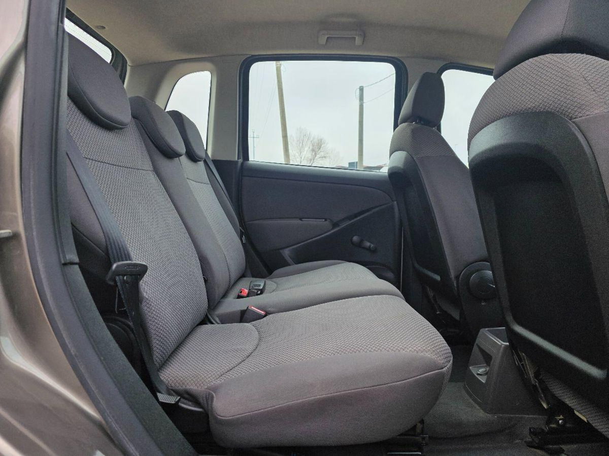 Fiat Idea 1.2 16V BlackLabel (20)