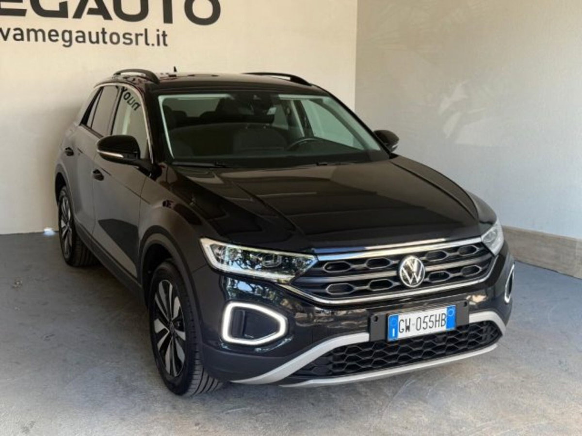 Volkswagen T-Roc 2.0 tdi Edition 115cv (2)