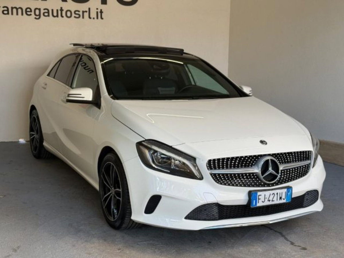 Mercedes-Benz Classe A 180 d Premium (3)