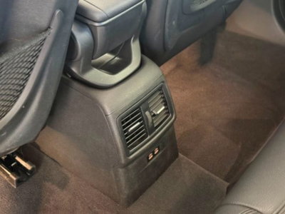 BMW X1 xDrive18d xLine Plus (10)