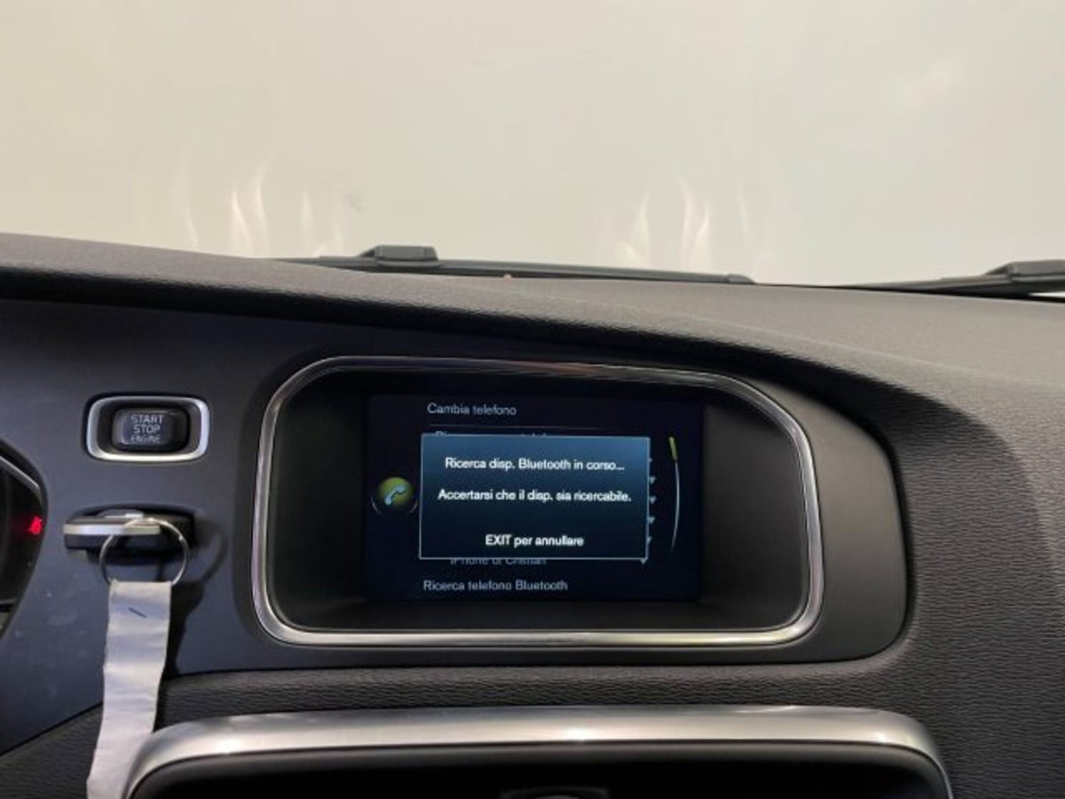 Volvo V40 D2 Geartronic Business (10)