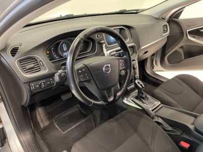 Volvo V40 D2 Geartronic Business (15)