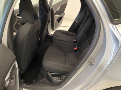 Volvo V40 D2 Geartronic Business (7)