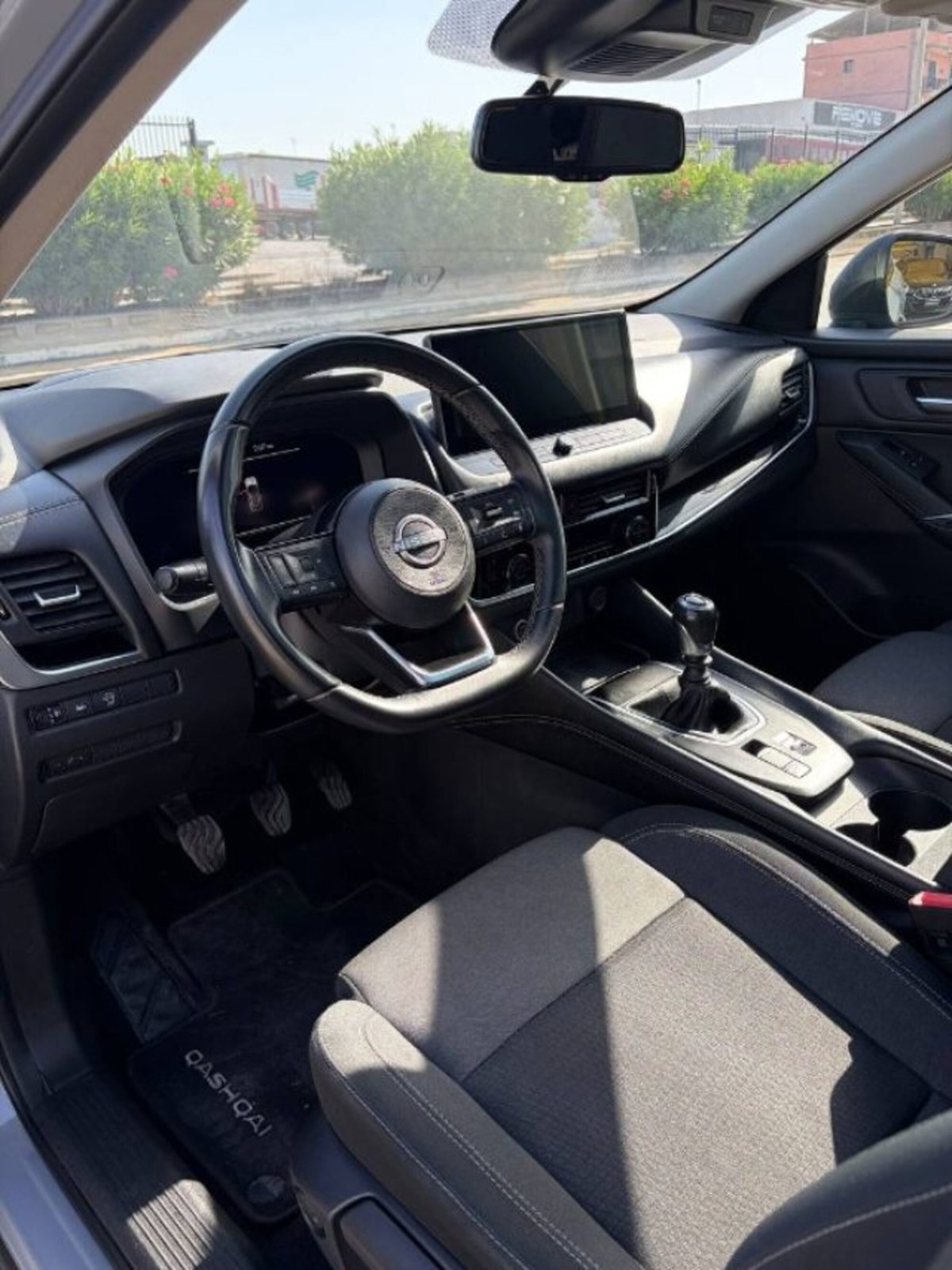 Nissan Qashqai 1.3 mhev N-Connecta 2wd 140cv (12)