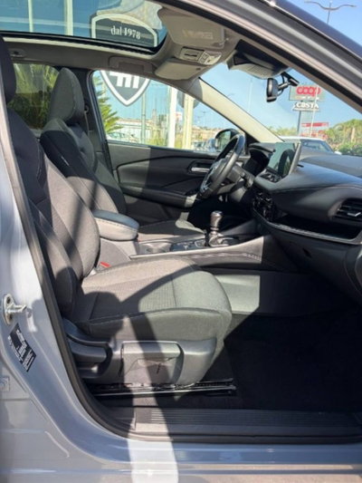 Nissan Qashqai 1.3 mhev N-Connecta 2wd 140cv (15)