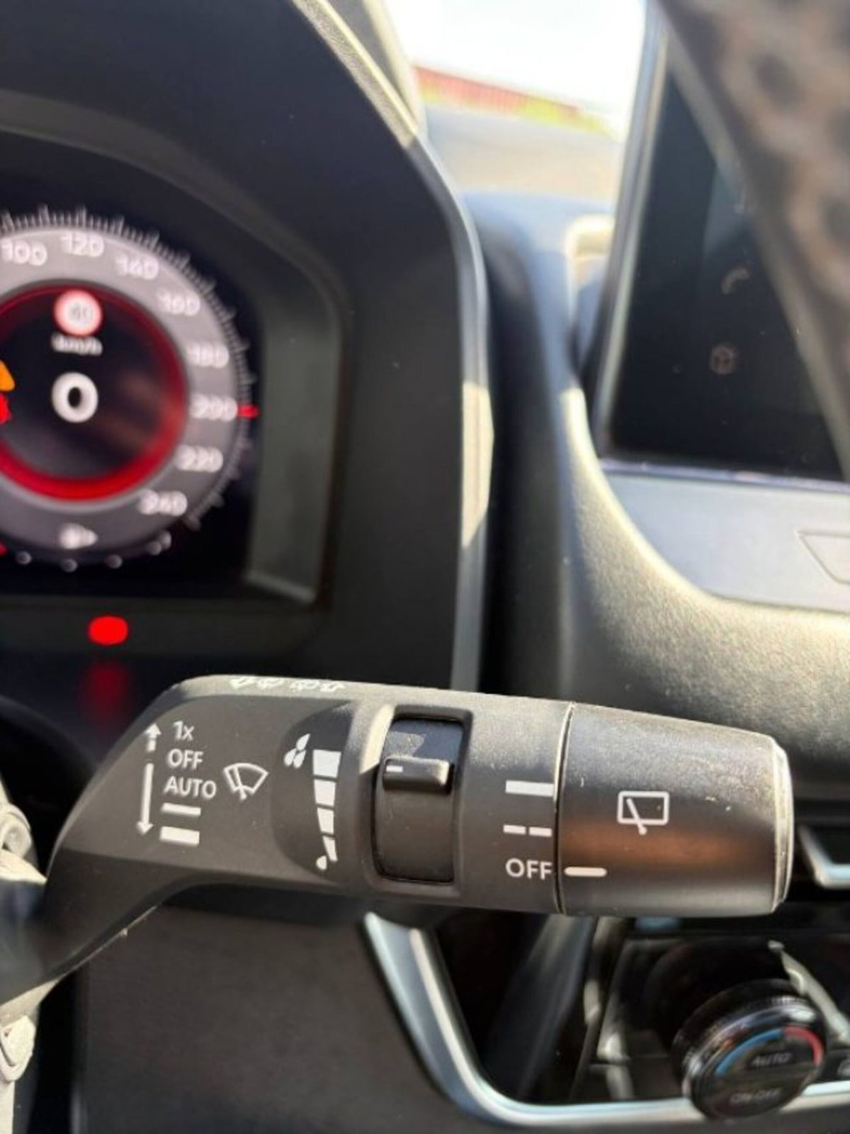 Nissan Qashqai 1.3 mhev N-Connecta 2wd 140cv (20)