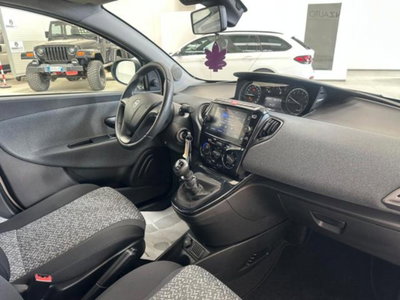 Lancia Ypsilon 1.0 FireFly 5 porte S&S Hybrid Ecochic Silver (10)
