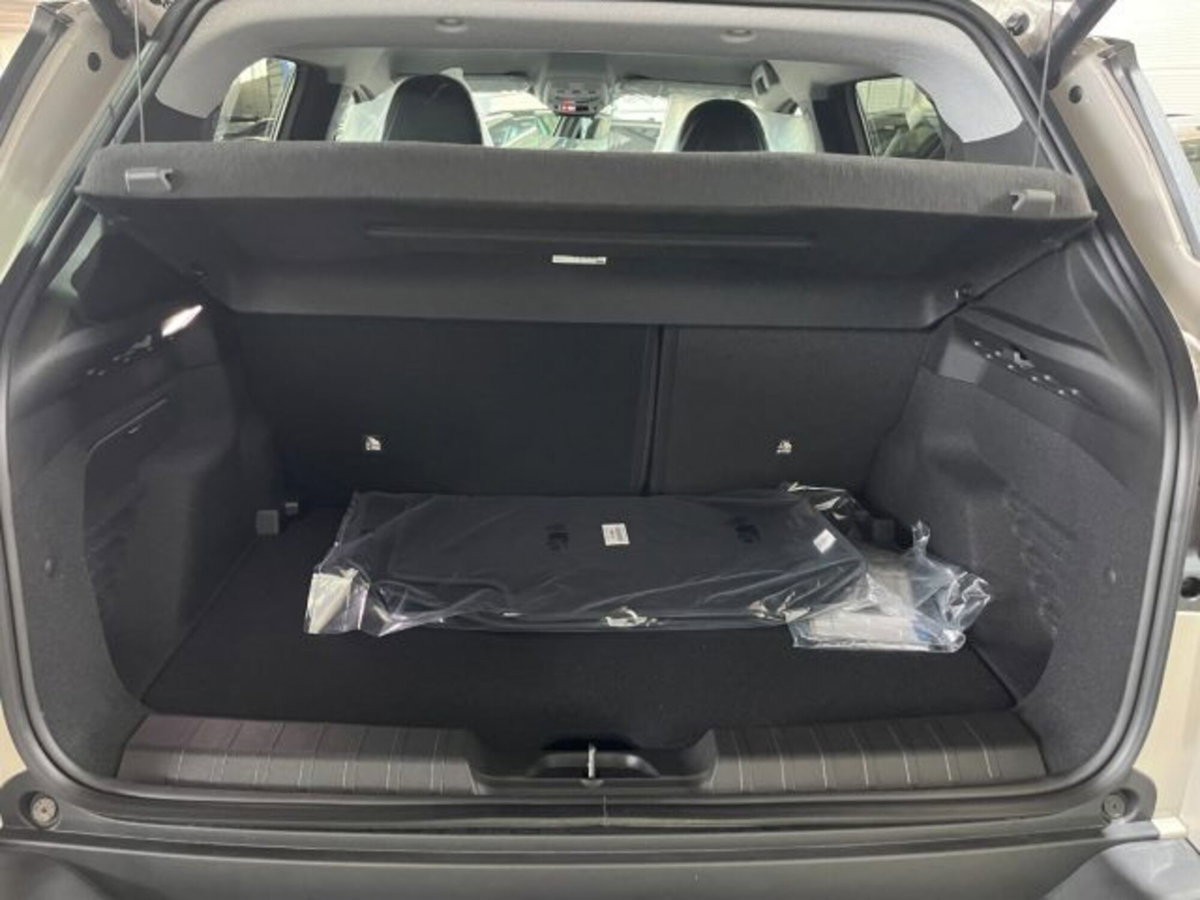 Jeep Avenger 1.2 turbo e-hybrid mhev Summit fwd 110cv edct6 (18)