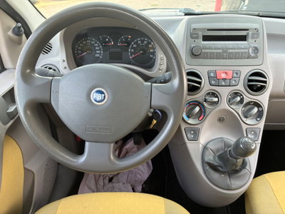 Fiat Panda 1.2 Dynamic (9)