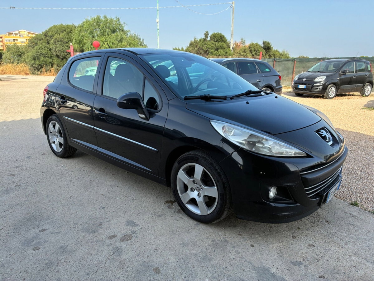 Peugeot 207 8V HDi 93CV 3p. XS