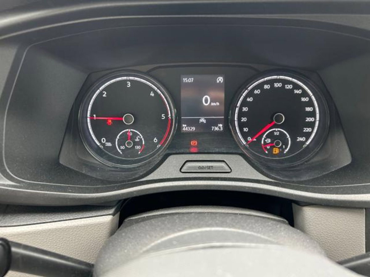 Volkswagen Veicoli Commerciali Caravelle 2.0 TDI 150CV DSG PC Trendline (11)