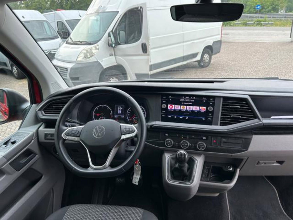 Volkswagen Veicoli Commerciali Caravelle 2.0 TDI 150CV DSG PC Trendline (8)