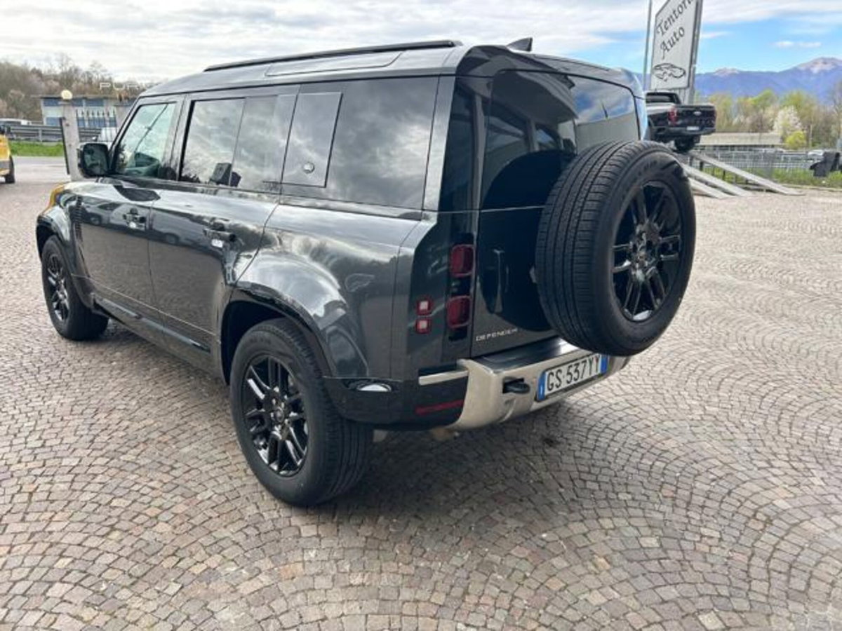 Land Rover Defender 110 3.0d i6 mhev X-Dynamic SE awd 200cv auto (4)