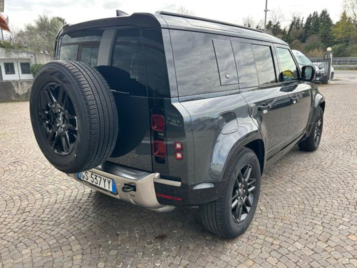 Land Rover Defender 110 3.0d i6 mhev X-Dynamic SE awd 200cv auto (5)