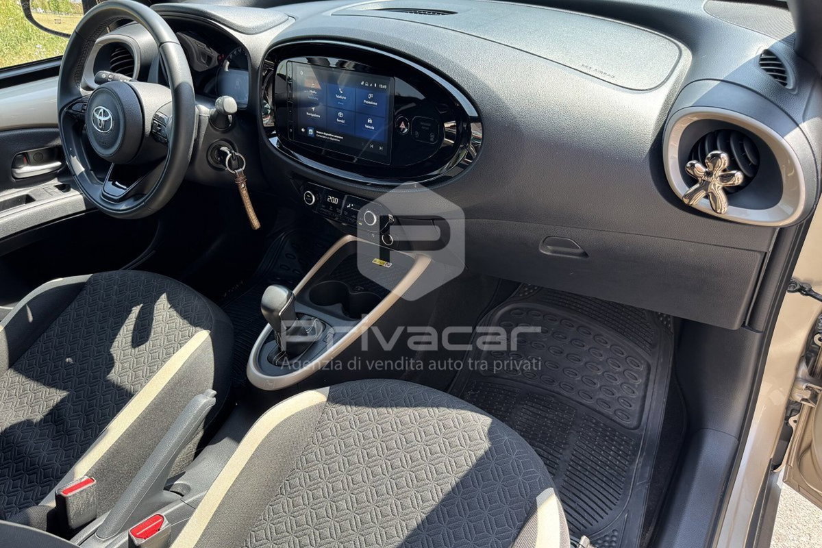 Toyota Aygo X 1.0 VVT-i 72 CV 5 porte Limited S-CVT (11)