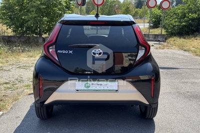Toyota Aygo X 1.0 VVT-i 72 CV 5 porte Limited S-CVT (6)