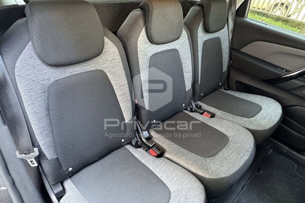 Citroen C4 Picasso BlueHDi 120 S&S Live (13)