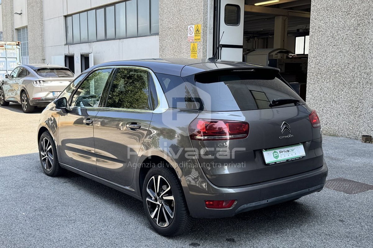 Citroen C4 Picasso BlueHDi 120 S&S Live (7)