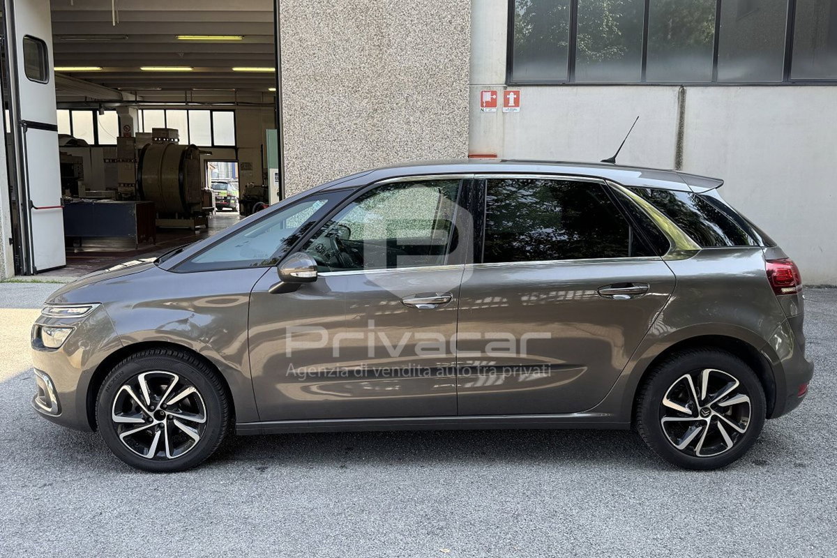 Citroen C4 Picasso BlueHDi 120 S&S Live (8)