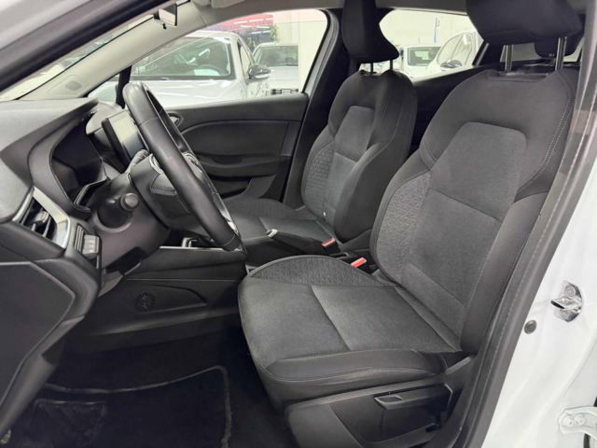 Renault Clio Blue dCi 100 CV 5 porte Business (5)