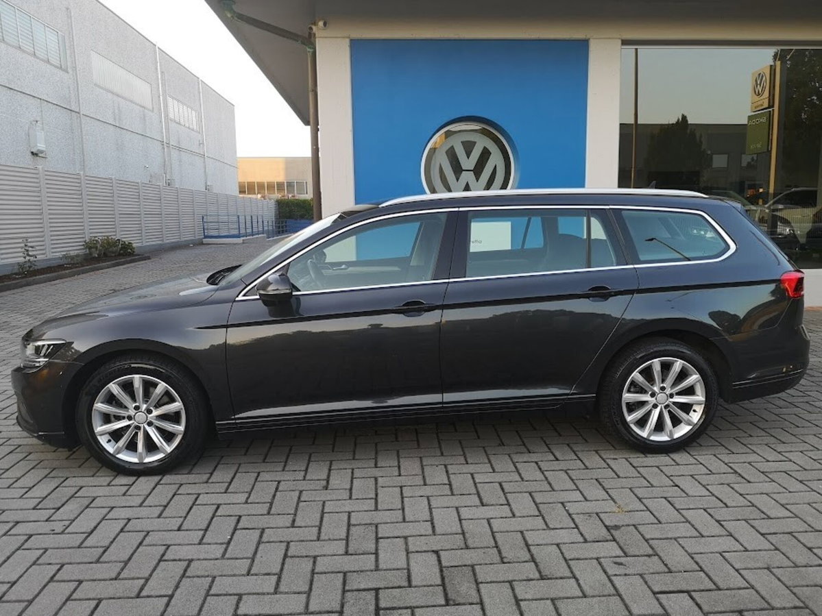 Volkswagen Passat Variant 2.0 TDI SCR EVO DSG Business (2)