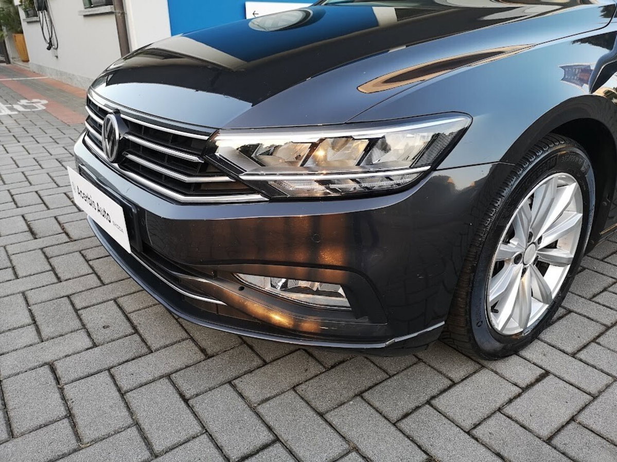 Volkswagen Passat Variant 2.0 TDI SCR EVO DSG Business (7)