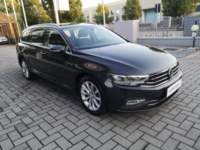 Volkswagen Passat Variant 2.0 TDI SCR EVO DSG Business (9)