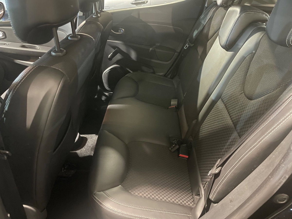 Renault Clio TCe 12V 90 CV GPL 5 porte Duel (11)