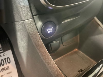 Renault Clio TCe 12V 90 CV GPL 5 porte Duel (17)