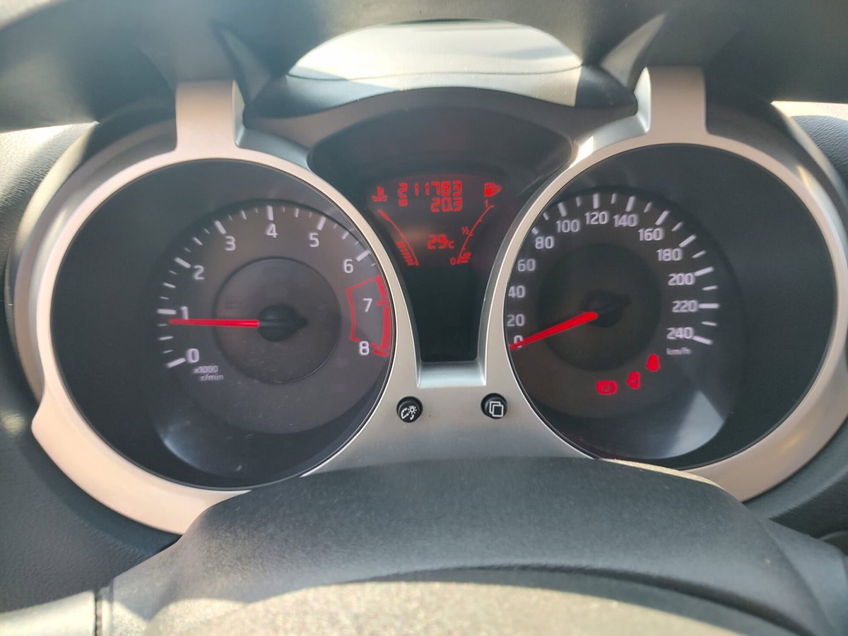 Nissan Juke 1.6 Juke Blade (13)
