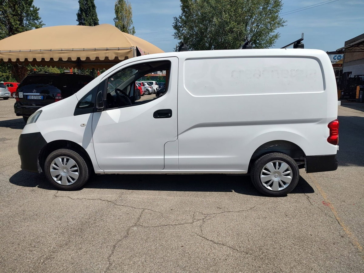 Nissan NV200 1.5 dCi 110CV Bus (7)