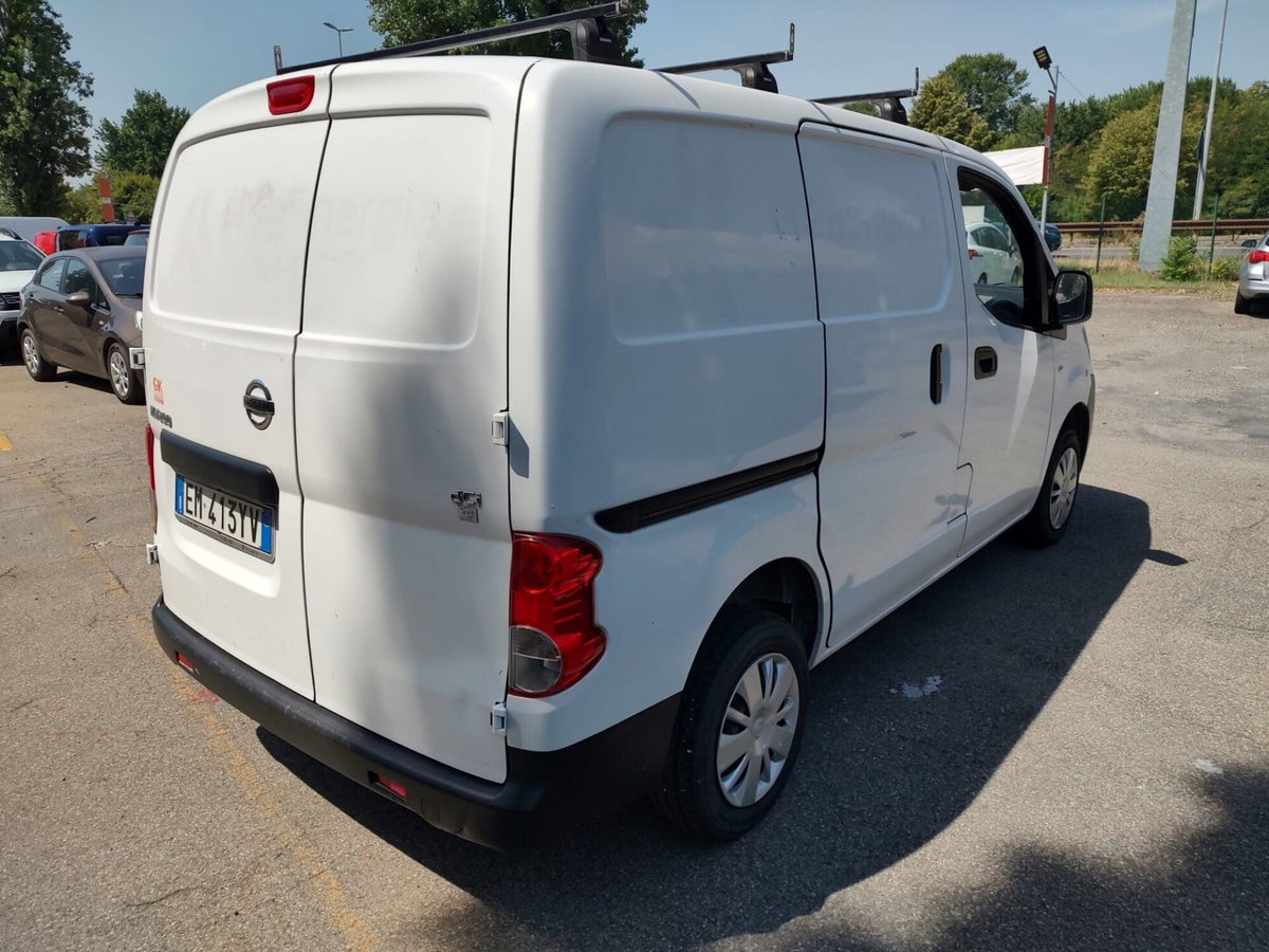 Nissan NV200 1.5 dCi 110CV Bus (8)