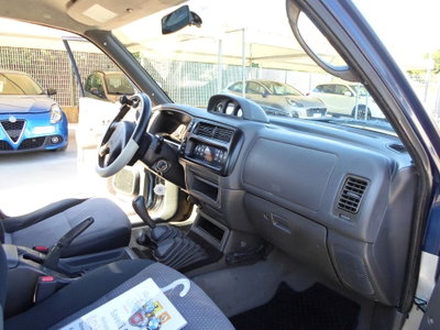 Mitsubishi L200 2.5 TDI 4WD Double Cab Pick-up GL (16)