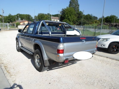 Mitsubishi L200 2.5 TDI 4WD Double Cab Pick-up GL (7)