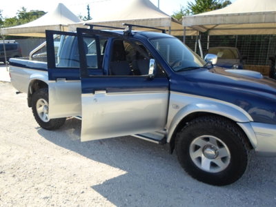 Mitsubishi L200 2.5 TDI 4WD Double Cab Pick-up GL (8)