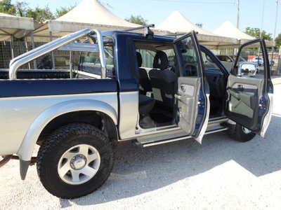 Mitsubishi L200 2.5 TDI 4WD Double Cab Pick-up GL (9)