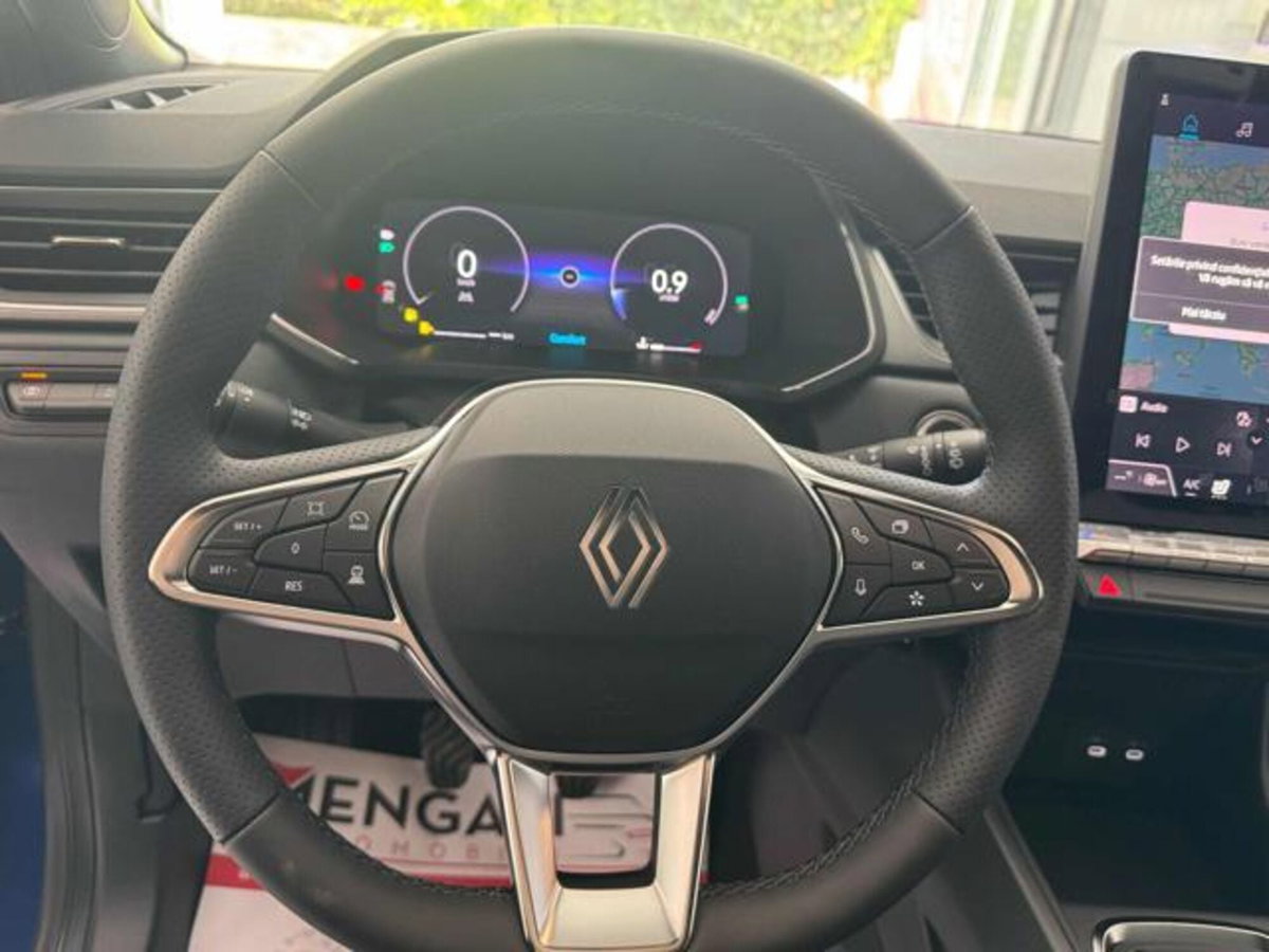 Renault Captur 1.2 eco-g Techno 120cv (13)