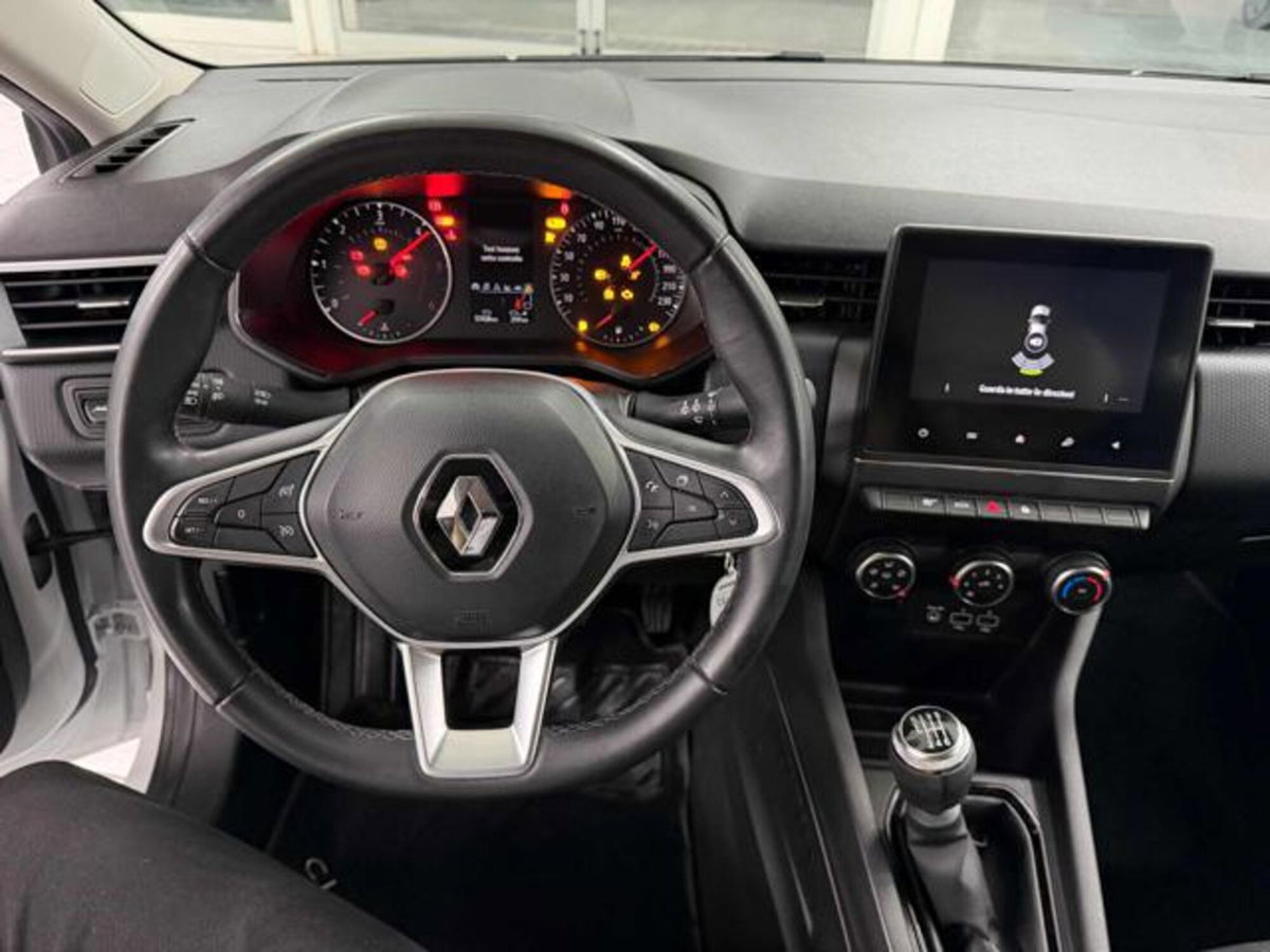 Renault Clio Blue dCi 100 CV 5 porte Business (8)