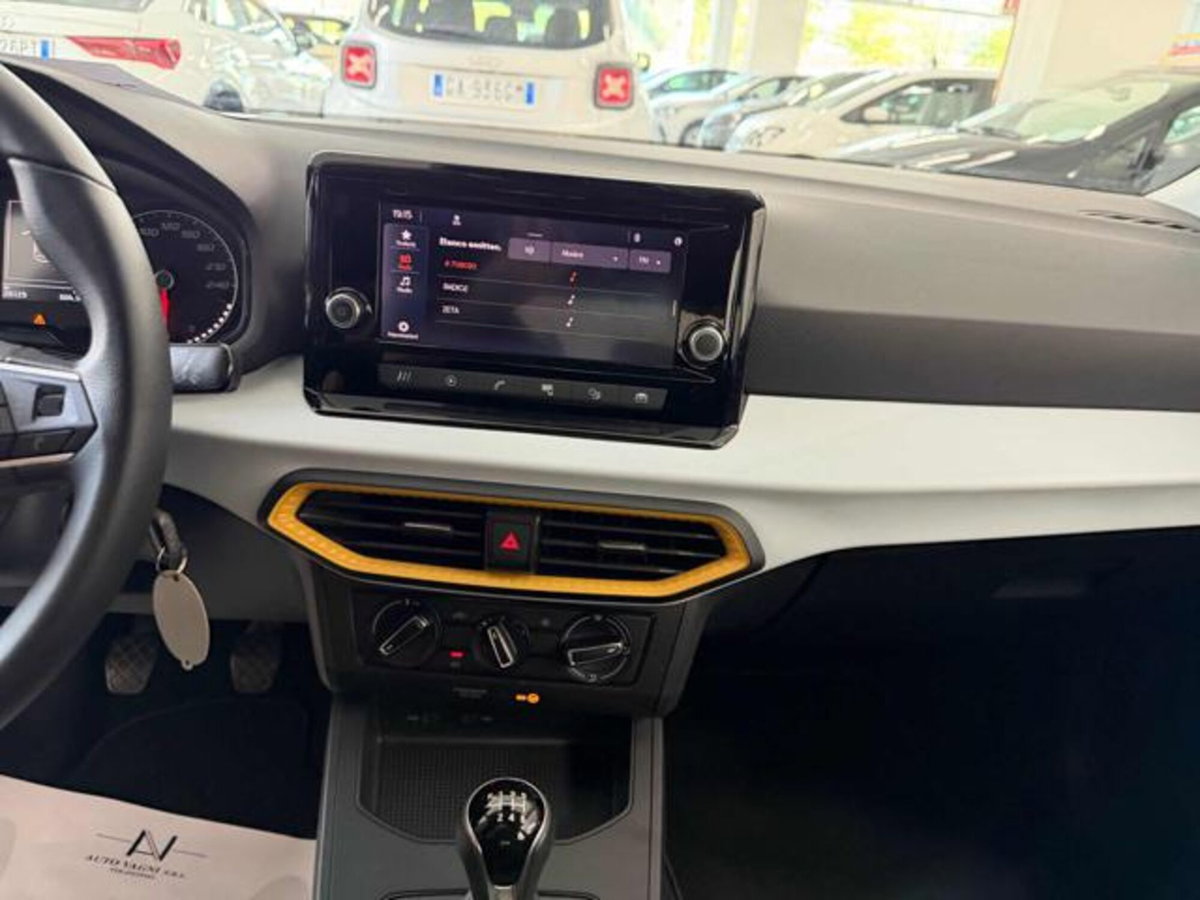 SEAT Ibiza 1.0 TGI 5 porte Style (12)