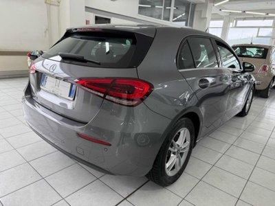 Mercedes-Benz Classe A Sedan 180 d Automatic 4p. Business (4)