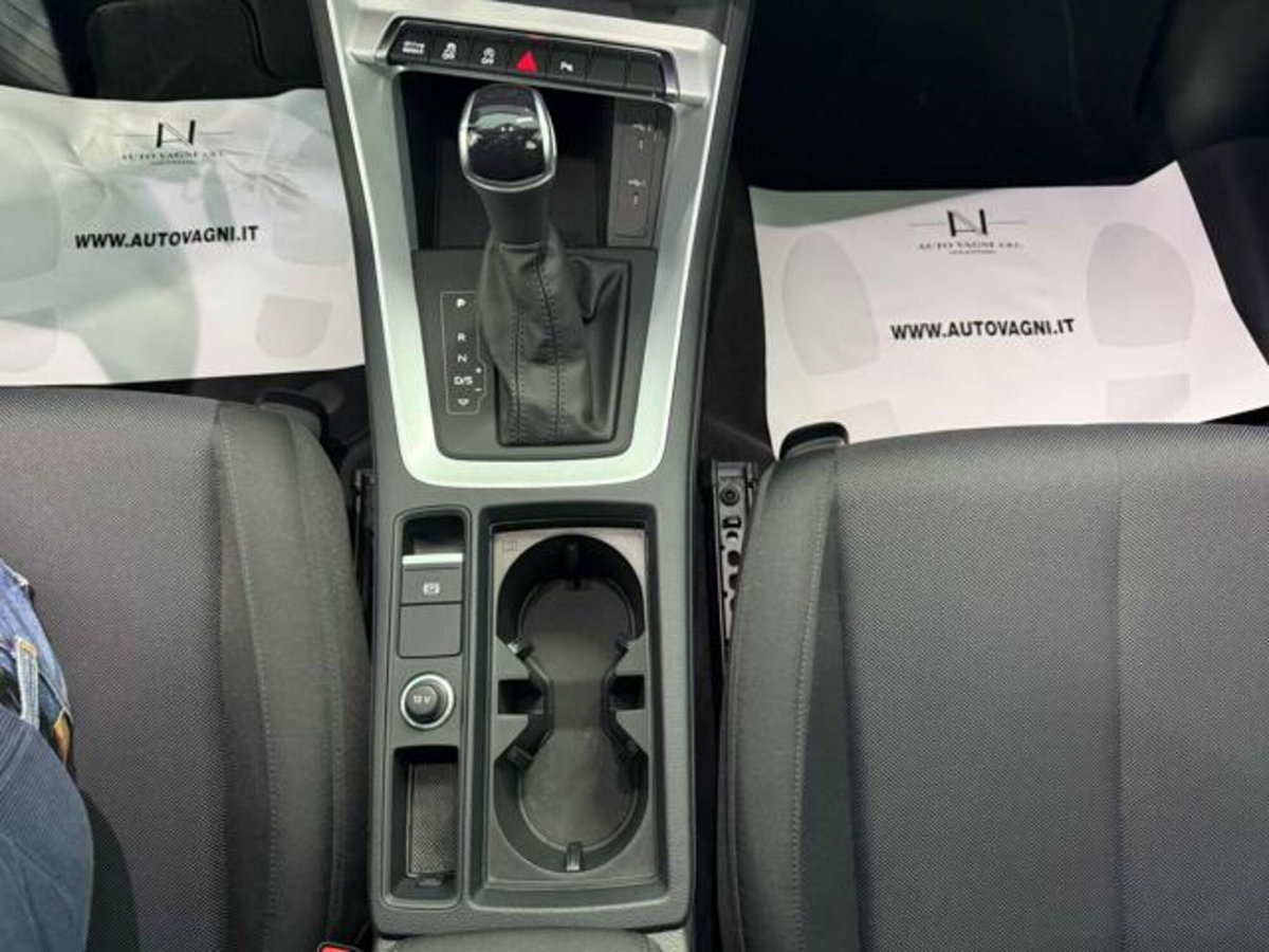 Audi Q3 Sportback 35 TDI quattro S tronic Business Plus (15)