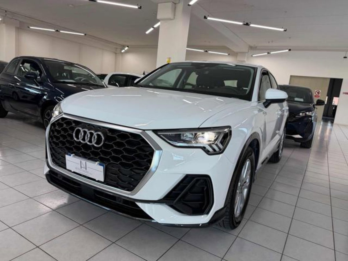 Audi Q3 Sportback 35 TDI quattro S tronic Business Plus (2)