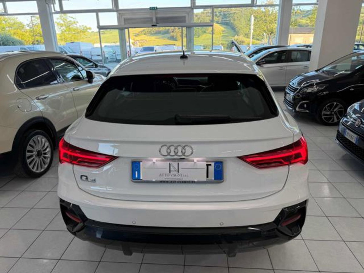 Audi Q3 Sportback 35 TDI quattro S tronic Business Plus (5)