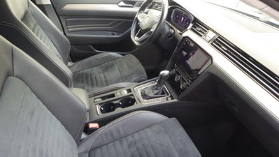 Volkswagen Passat Variant 2.0 TDI 190 CV 4MOTION DSG Highline BMT (8)