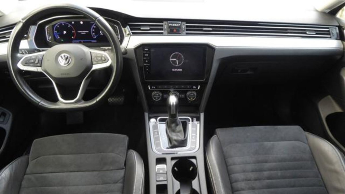 Volkswagen Passat Variant 2.0 TDI 190 CV 4MOTION DSG Highline BMT (9)