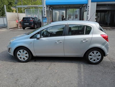 Opel Corsa 1.2 5 porte Edition (3)